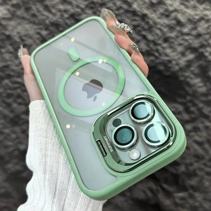197145 เคส iPhone 16 Pro สีเขียว
